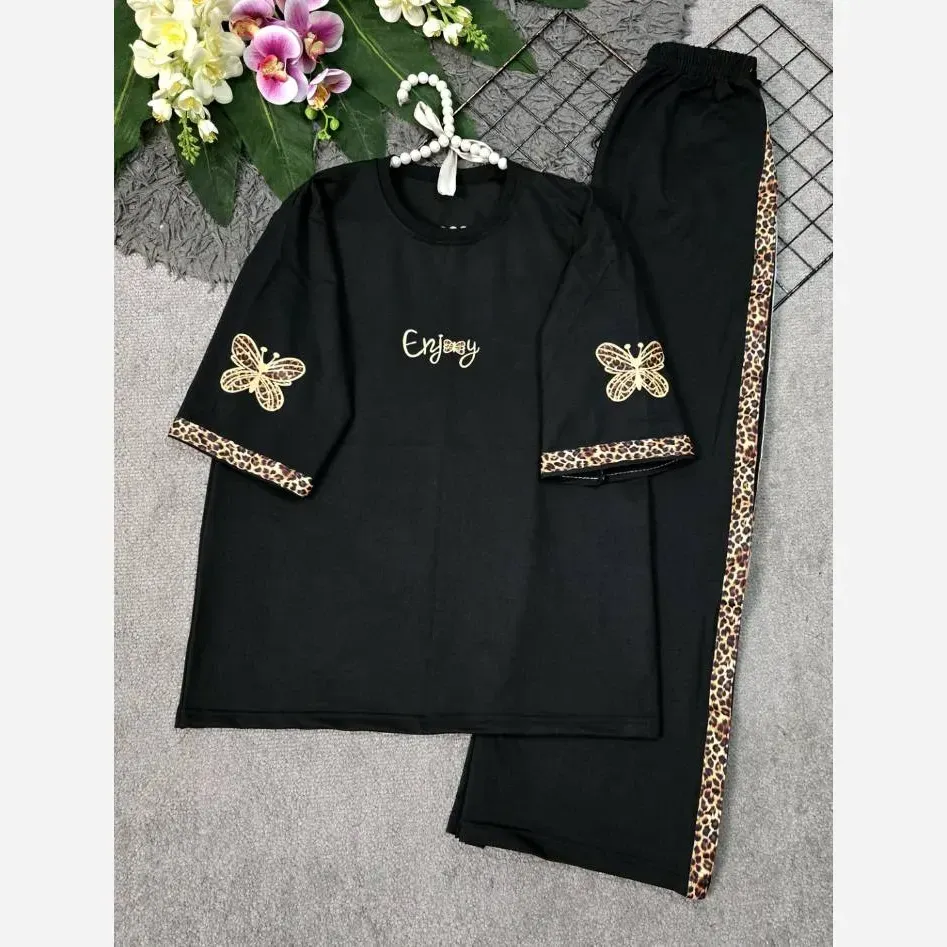ست تیشرت و شلوار زنانه مدل گیلدا جنس پنبه گلکسی رنگ مشکی فری سایز 38 تا 48