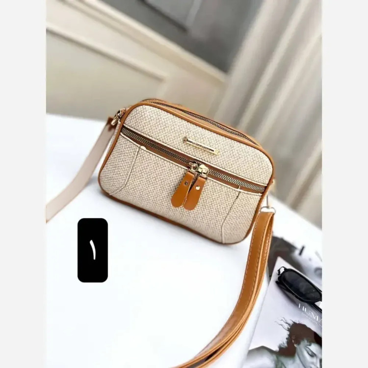 کیف زنانه مدل آیدا جنس چرم طرح کنفی سه خونه