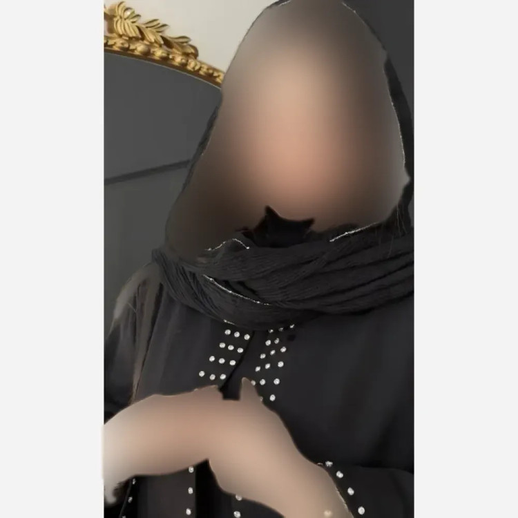 ست کت و سارافن زنانه مدل راحله رنگ مشکی جنس کرپ مازراتی و الیزه سایز فری 38 تا 46