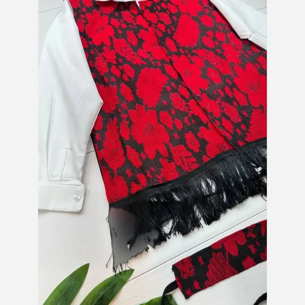 جلیقه تک زنانه مدل پژواک جنس تافته و پرشین فری سایز 38 تا 46 با کمربند