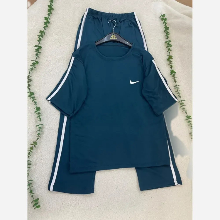 تیشرت و شلوار نایک NIKE با جنس سوپر اسپان و رنگ بندی متنوع، سایز فری