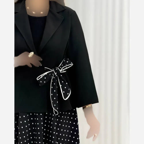 کت و دامن مجلسی زنانه مدل ژابیز جنس کت مازراتی و دامن بوگاتی سایز فری 38 تا 44