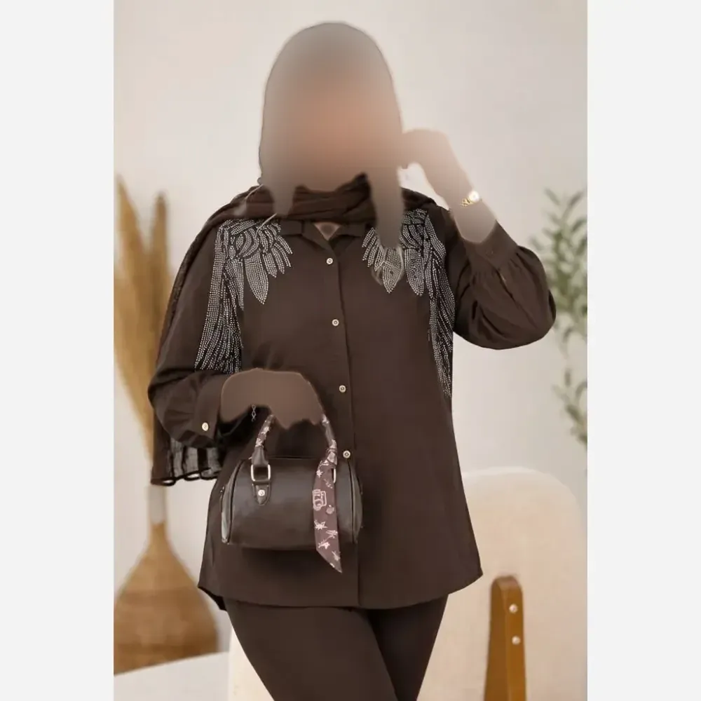 شومیز مجلسی طاووس الیزه درجه یک نگین کاری فری سایز