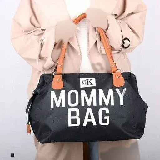 کیف MOMMY BAG برزنتی کجراه رنگ مشکی مناسب باشگاه و مهمانی