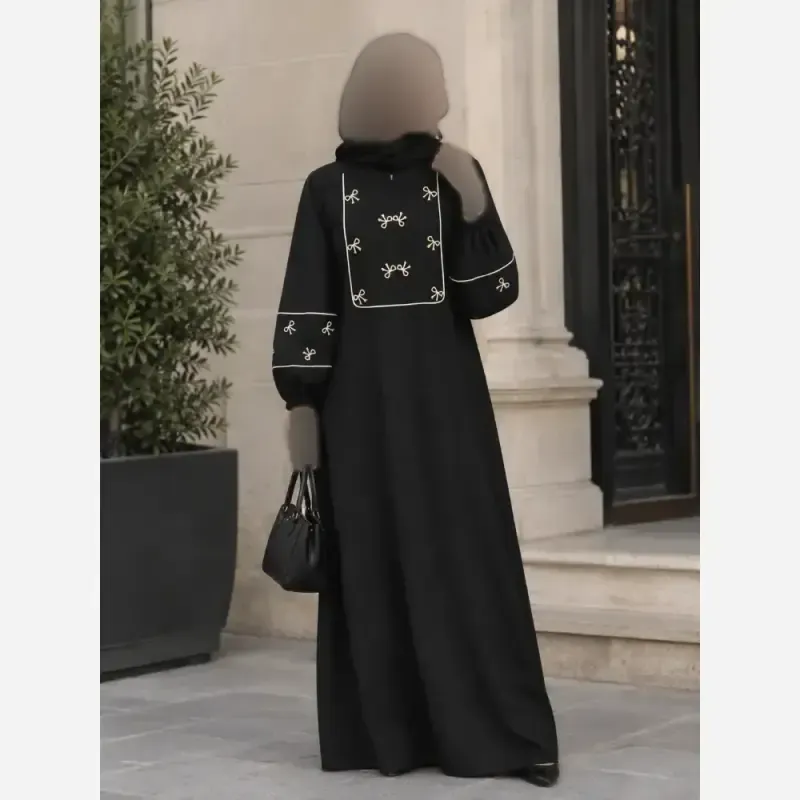 عبا گلدوزی پاپیونی مناسب شیردهی الیزه مشکی